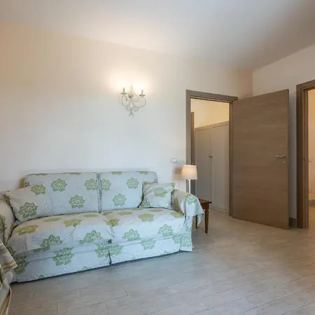 La Tana Del Botti Villa