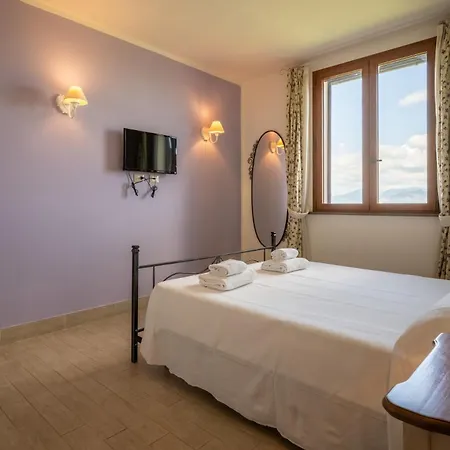 La Tana Del Botti Villa *